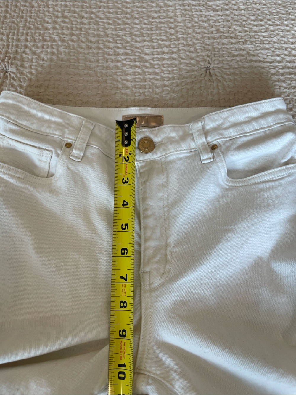 KUT Kelsey Ankle Flare Ecru Size 4 Like New - Picture 6 of 13